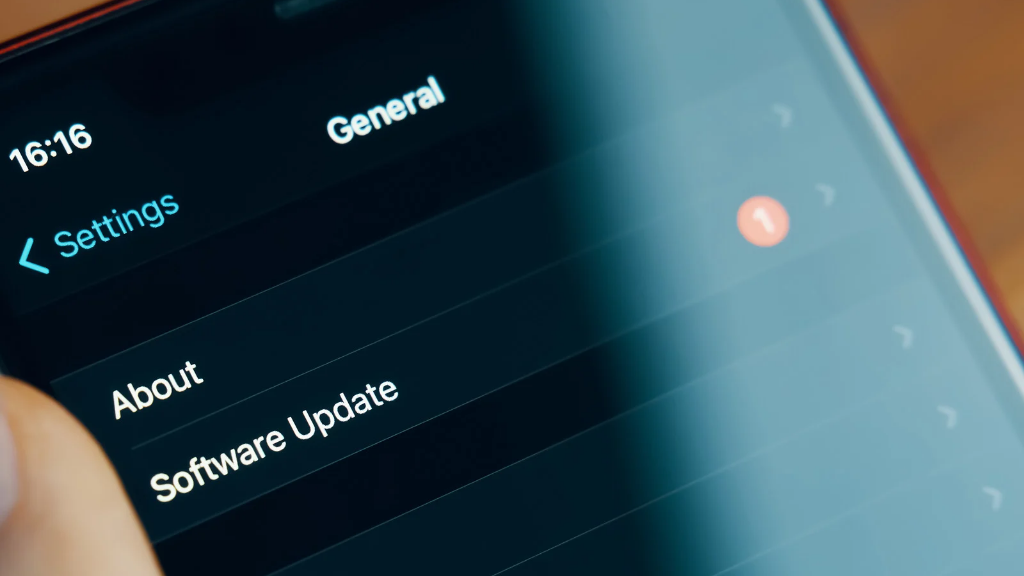 फोन खरीदते समय ध्यान रखें – software support क्यों जरूरी है