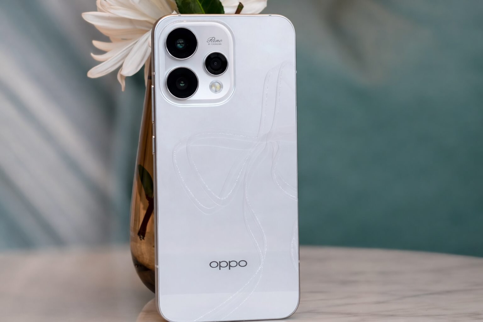Oppo Reno 15 Mini Review featured image