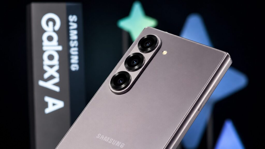 Samsung Galaxy Z Fold 8 design leak revealing new foldable look and upcoming launch details